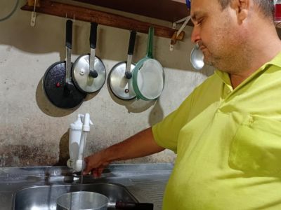 Morador da comunidade Santa Rosa, em Santarém, Ranilson Raniere