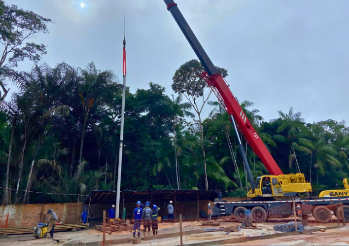 Obra de abastecimento de água em Outeiro
